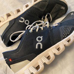 On Cloud X Black Pearl athletic shoes 8.5